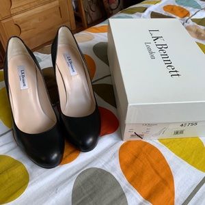 Black LK Bennett heels